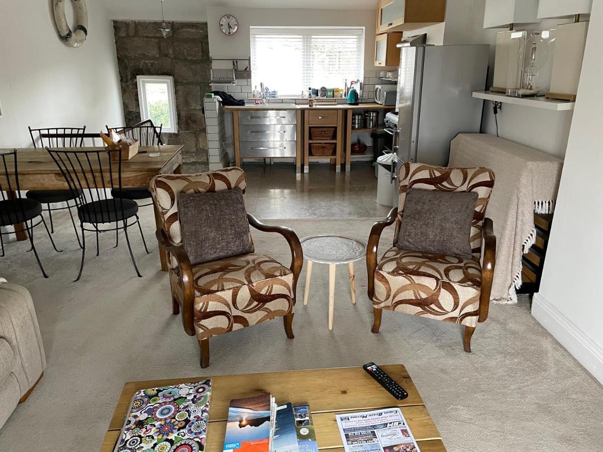 Seaview Cottage With Oodles Of Charm Sleeps 4 Portland Exterior foto